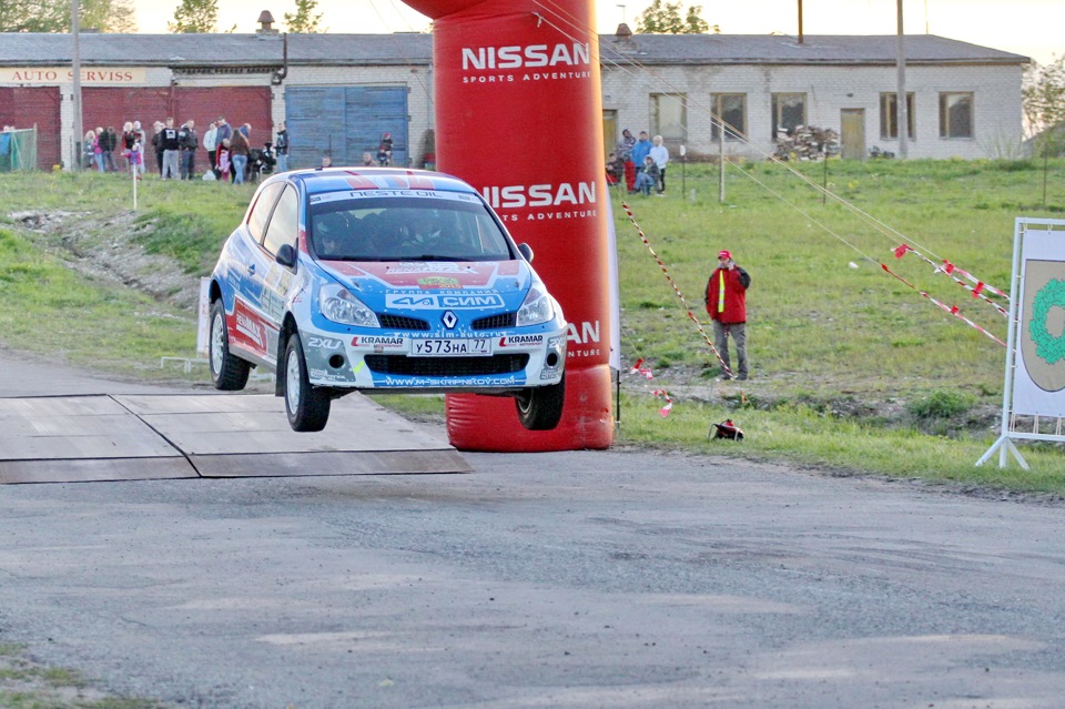 Подвеска спортивного автомобиля